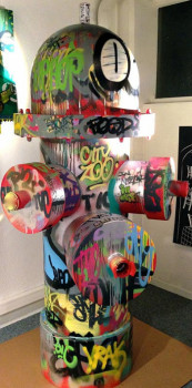 Œuvre contemporaine nommée « Hors bornes », Réalisée par IN METAL CRéATION