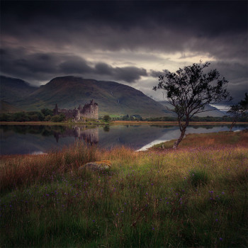 Œuvre contemporaine nommée « Kilchurn Landscape », Réalisée par CLéMENT LELIèVRE