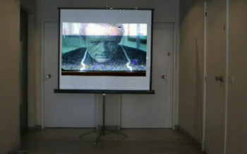 Œuvre contemporaine nommée « screenshot from "damaged subtitles" 4 », Réalisée par DAVID SROCZYNSKI