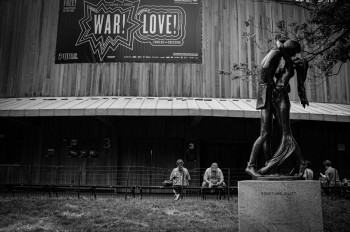 Œuvre contemporaine nommée « Broadway love », Réalisée par HERVE PEZZINI