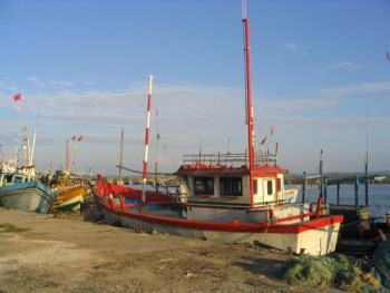 Œuvre contemporaine nommée « SriLanka - Le Bateau du Pêcheur », Réalisée par FRANçOISE MIRAY