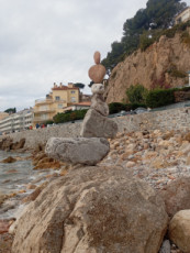 stone-balancing